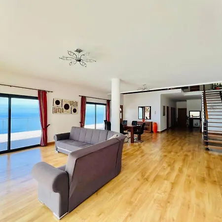 Magnificent With A Heated Pool Villa *
