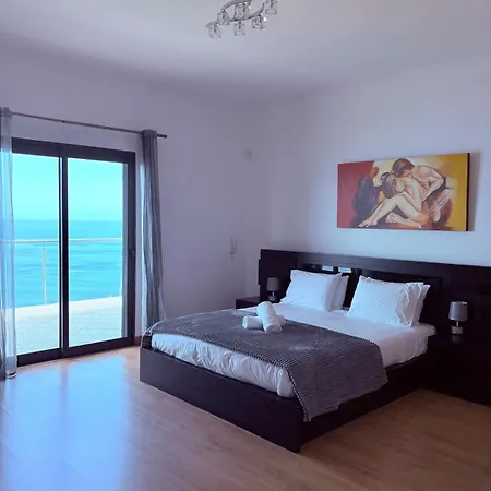Villa Magnificent With A Heated Pool Arco da Calheta (Madeira)