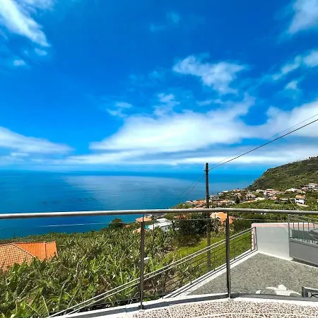 Villa Magnificent With A Heated Pool Arco da Calheta (Madeira)